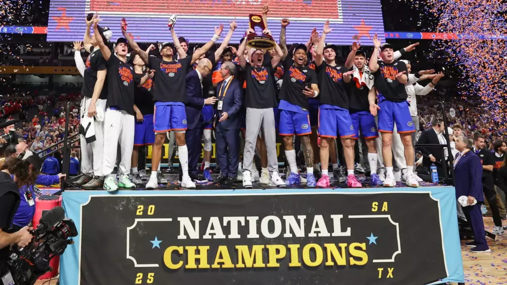 Florida rallies to stun Houston in national championship, denying Kelvin Sampson his elusive title