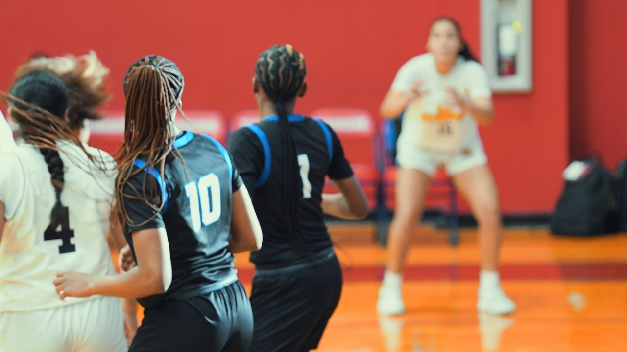 The One Thing Killing Your Kid's Recruiting Chances That Nobody Talks About: Being a Bad Teammate