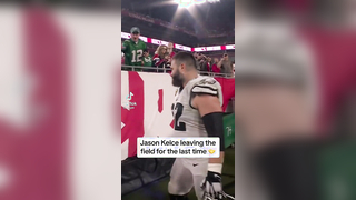 Jason Kelce's last walk off the field