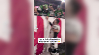 Jason Kelce's last walk off the field