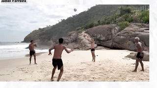 The ONLY MUST DO 10 Drills You NEED to Become a Professional Footballer