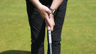 How to Swing a golf club (The EASIEST way)