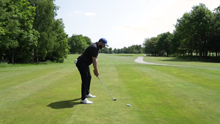 How to Swing a golf club (The EASIEST way)
