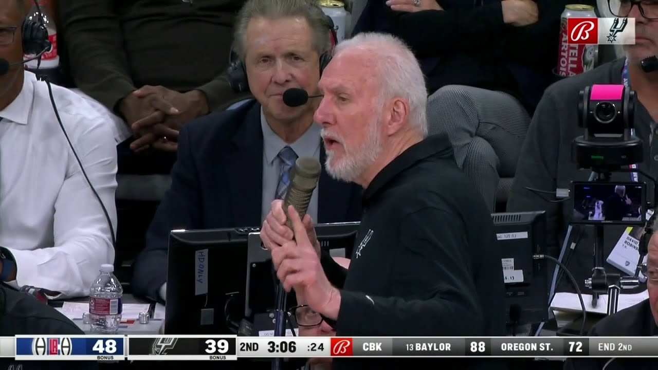 I've never seen an NBA coach do this...