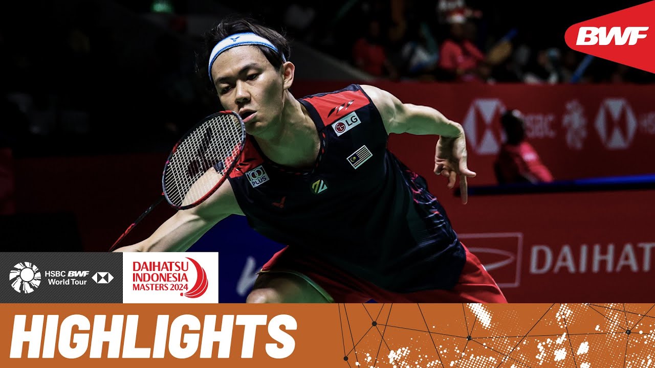 Lee Zii Jia takes to the court against Ng Ka Long Angus