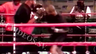 Mike Tyson - EXPLOSIVE TRAINING On The PADS [HD]
