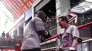 Mike Tyson - EXPLOSIVE TRAINING On The PADS [HD]