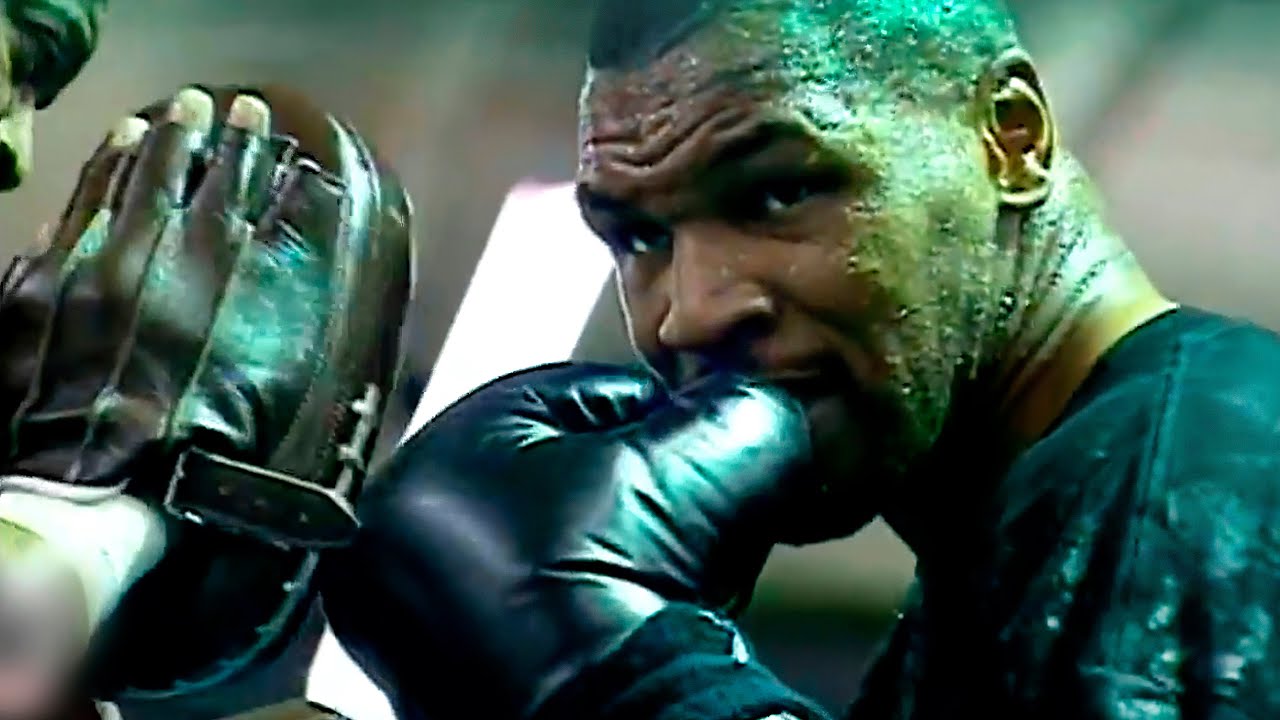 Mike Tyson - EXPLOSIVE TRAINING On The PADS [HD]