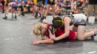 100 15U – Rocco Cassioppi {G} of POWA IL vs. Emma Bacon {R} of Team Gotcha Blue IL