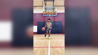 4 simple ball handling moves to keep defenders off balance