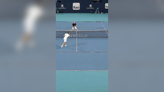 Roger Federer's Astonishing Reflexes: A Masterclass in Mind-Blowing Precision