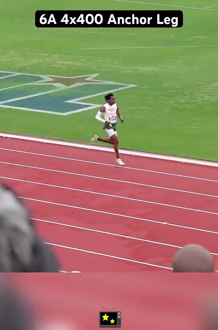 Thrilling Finish: 6A 4x400 Anchor Leg Replay  Unforgettable Sprint