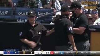 MLB | Tatis Jr Acrobatic Plays