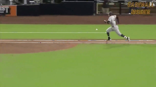 MLB | Tatis Jr Acrobatic Plays
