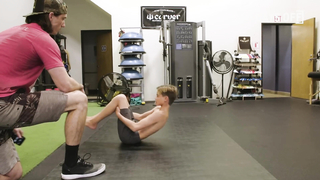 Prodigy in the Making: 13-Year-Old Kai Williams Dominates the Waves with Unmatched Dedication