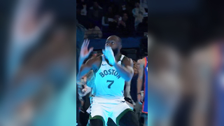 Gravity-Defying Left-Handed Dunk! Jaylen Brown Stuns in NBA Dunk Contest 2024