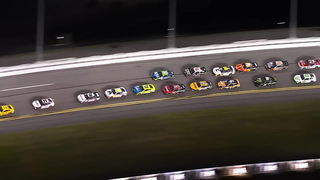 Teammates ditch and the big one strikes late in Duel 2 at Daytona | Extended Highlights