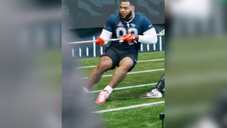 Jeff just wants to play offense #tennesseetitans #nfl #probowl #mic...