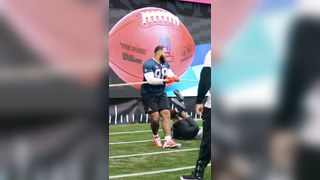Jeff just wants to play offense #tennesseetitans #nfl #probowl #mic...