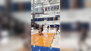 TYRAN MF STOKESSSS ? @Tstokes #tyranstokes #basketball #hoops #raini...