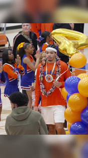 Tyran Stokes school record 63 points on Senior Night at Rainier Beach...