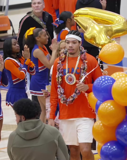 Tyran Stokes school record 63 points on Senior Night at Rainier Beach...