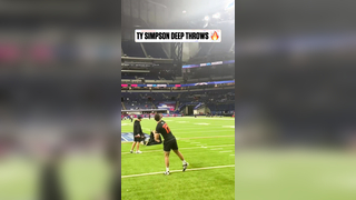 Ty Simpson Drops a Perfect Go Route Pass ? | Alabama QB Shows the Touch