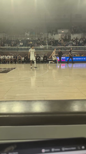 Wow!! #Lehigh Nasir Whitlock hit half court buzzer beater to beat Hol...