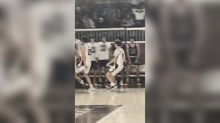 Wow!! #Lehigh Nasir Whitlock hit half court buzzer beater to beat Hol...