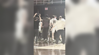 Wow!! #Lehigh Nasir Whitlock hit half court buzzer beater to beat Hol...