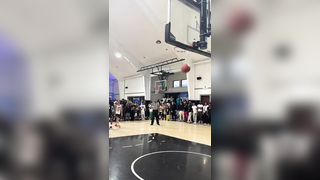 You Know It’s TOUGH When T-Mac Reacts Like This ?