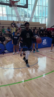 Kyrie Irving Teaches the Art of the Crossover ??