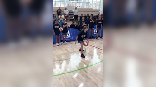 Kyrie Irving Teaches the Art of the Crossover ??