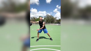 How to Dribble a Basketball for Beginners ? (Simple & Easy)