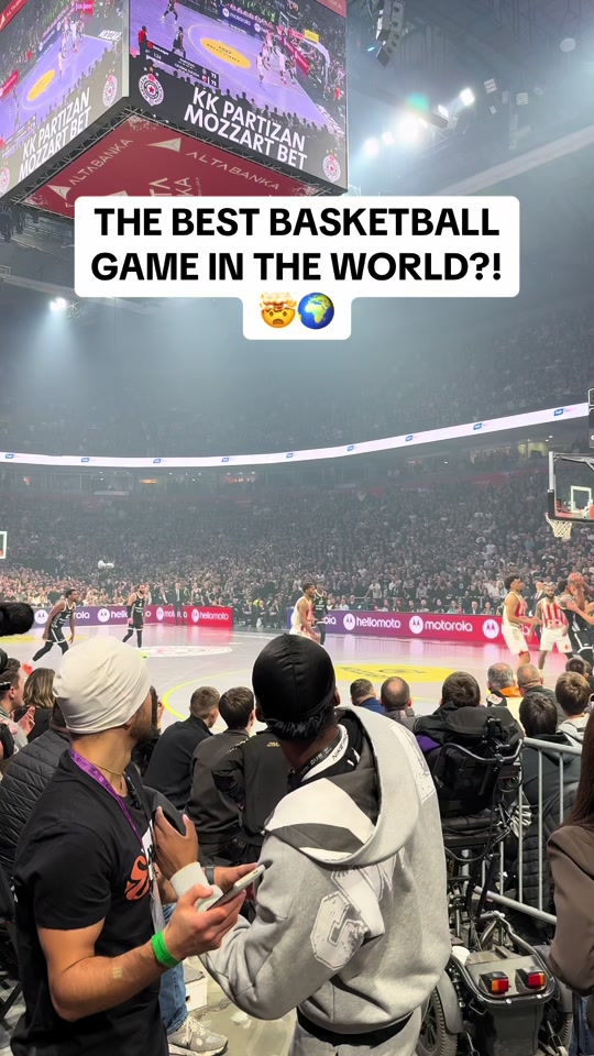 Is this the best basketball game in he world?! #basketaball #sports...