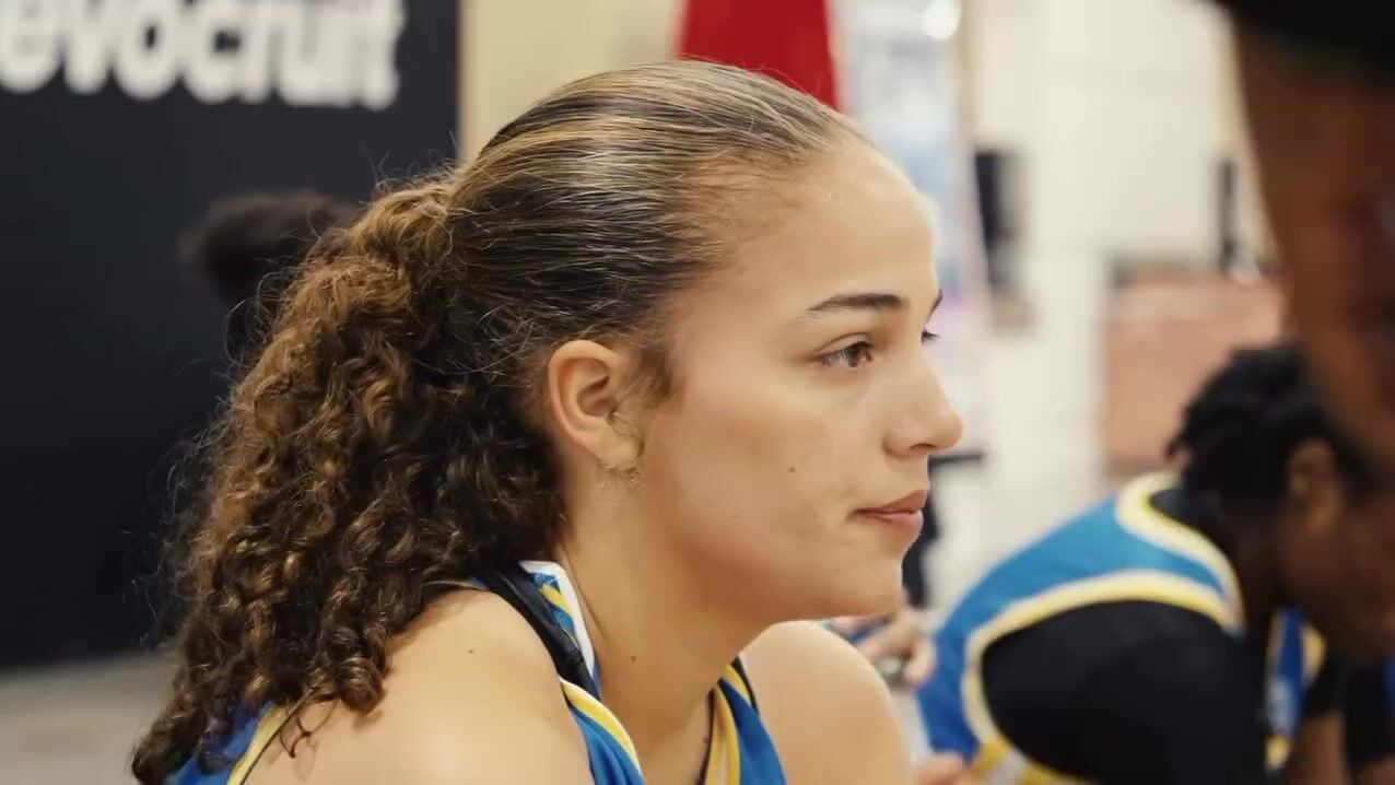 Rising stock alert: Frida Acevedo