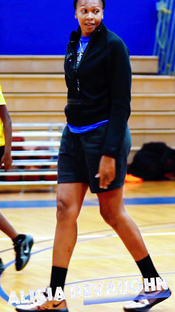 Former McDonald's All-American Alicia DeVaughn Leads Defensive Rebounding Drills at Shoe Circuit Workout