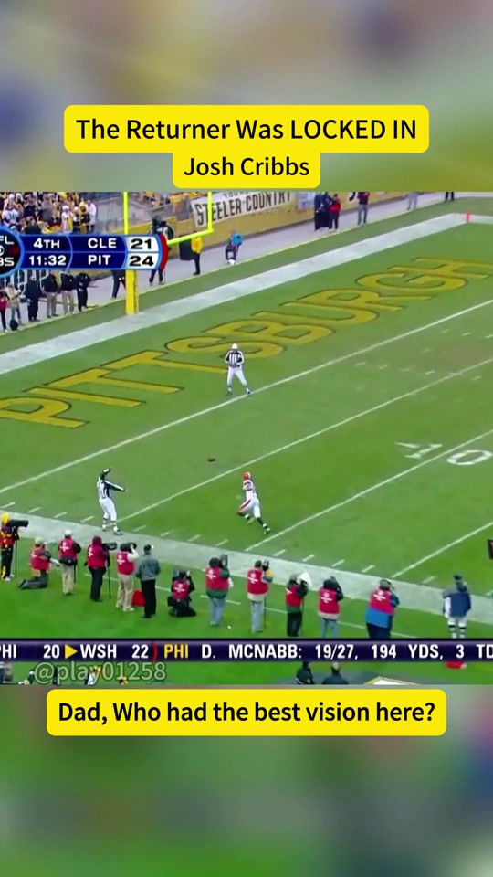 How did he get out of that?!#football #tiktokcampaign #nfl#NFLHighlig...
