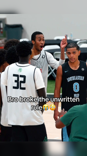Self lob dunk to end the game is crazy #fyp #aau #madehoops #baske...