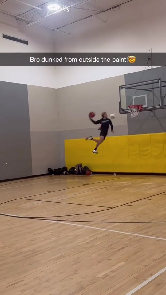 Bro flew like an eagle (dom.dunks /IG) #nba #basketball #sports #f...