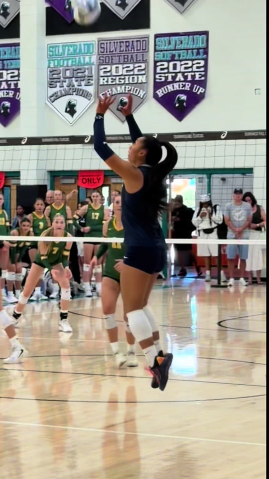 BEST High school team in the COUNTRY!? #highschoolvolleyball #duran...