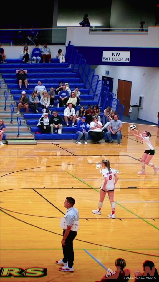 Indiana vs Illinois. Carroll vs Marist. Two of the best teams in t...