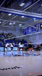 Purdue Fort Wayne’s libero keeps it alive with the dig… and the hangt...