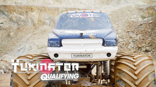 F1 Drivers Race HUGE Mega Trucks!