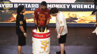 The Super Fan fights for the SlapFIGHT Championship!