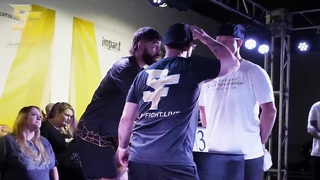‘Shamokin Thunder Clap’ vs ‘the Slim Reaper’ at SlapFIGHT Championship