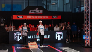 Cornhole. Landon Bass Gets An 11-Point Round