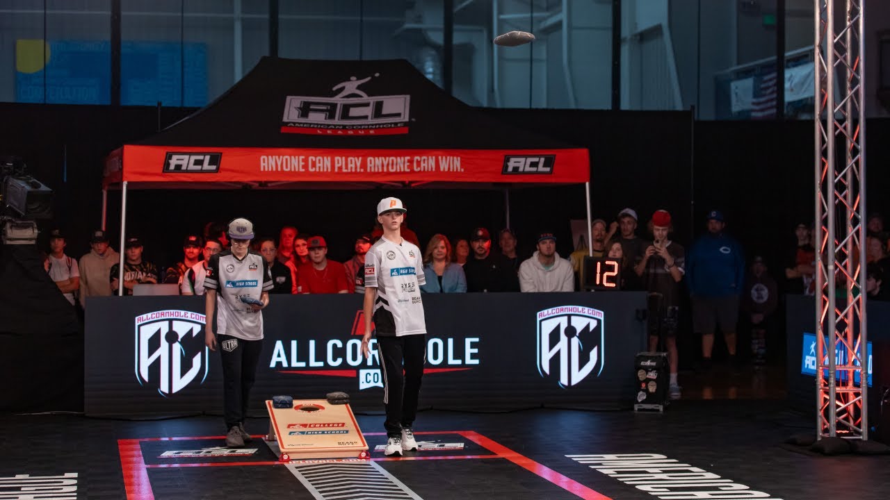 Cornhole. Landon Bass Gets An 11-Point Round