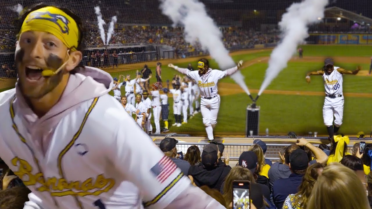"Somebody to Love" Justin Bieber and Usher Hitter Walk-Up | The Savannah Bananas