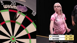 NINE-DARTER - First woman to hit perfect leg on TV